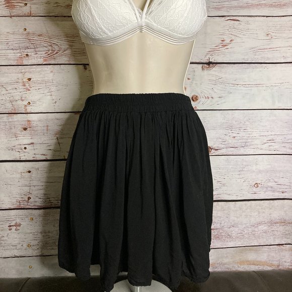 Brandy Melville | Black Dirndl Skirt | OS - Picture 2 of 7